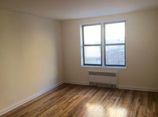 103-25 68h Ave #3RD, Forest Hills, NY 11374