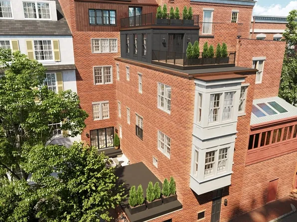 46 Chestnut St, Boston, MA 02108