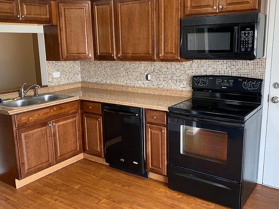 1st image of 686 Daisy Ln APT 315