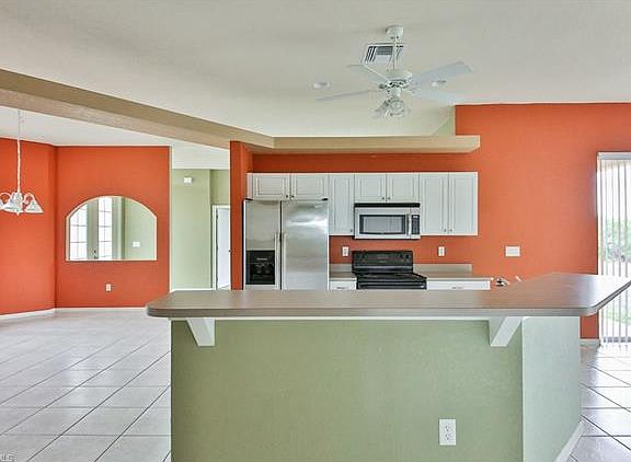 5th image of 2438 NW 9th Ter