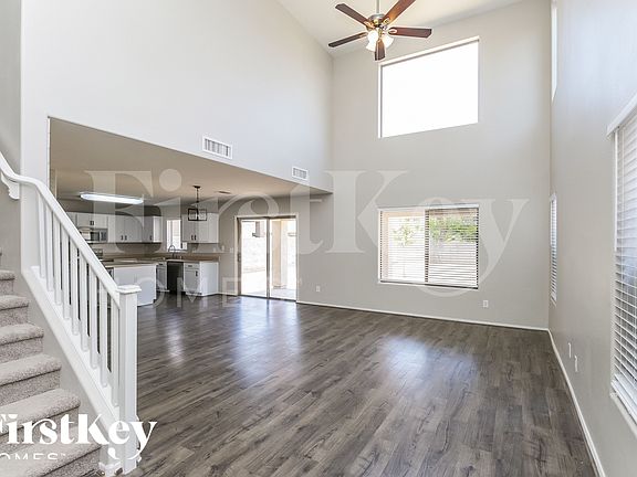 2nd image of 1168 W Desert Basin Dr