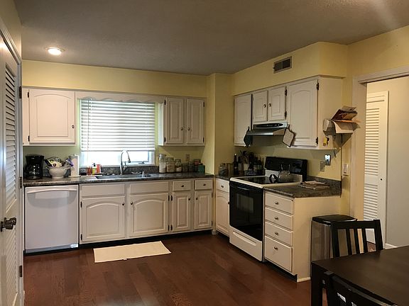 5th image of 607 Mount Brier Pl