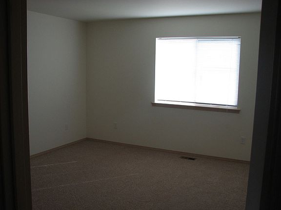 4th image of 1803 W Bemis St APT 3