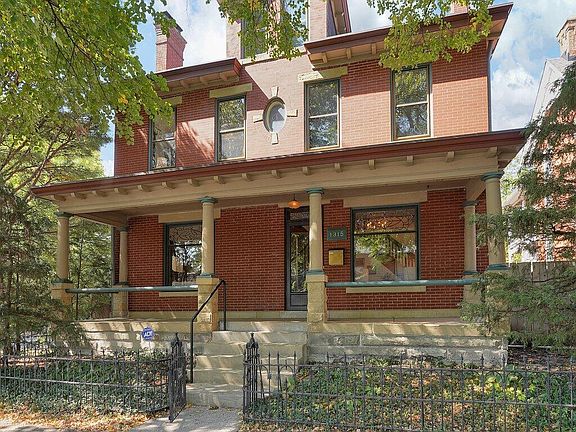 3rd image of 1315 Dennison Ave