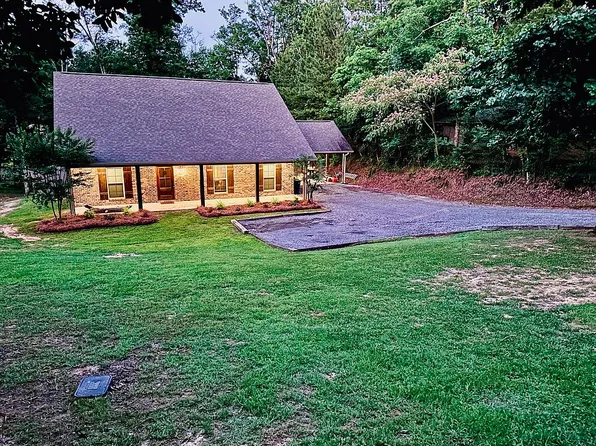 611 Pine Ridge Rd, Florence, MS 39073