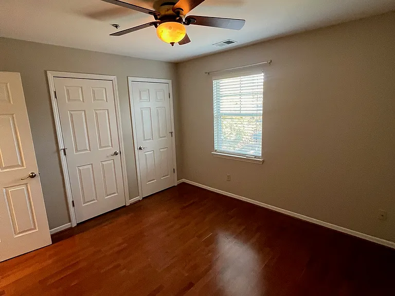 525 Olmsted Park Pl #N — Photo 12