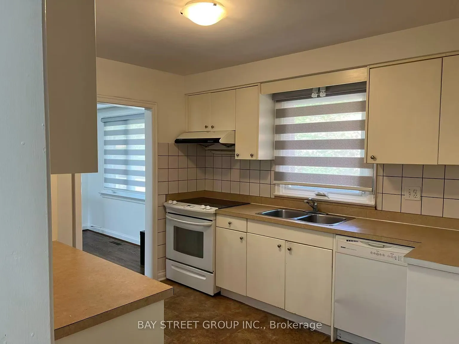 5 bed, $3,800 — Photo 3