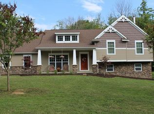 44 Nickolay Rd, Avella, PA 15312