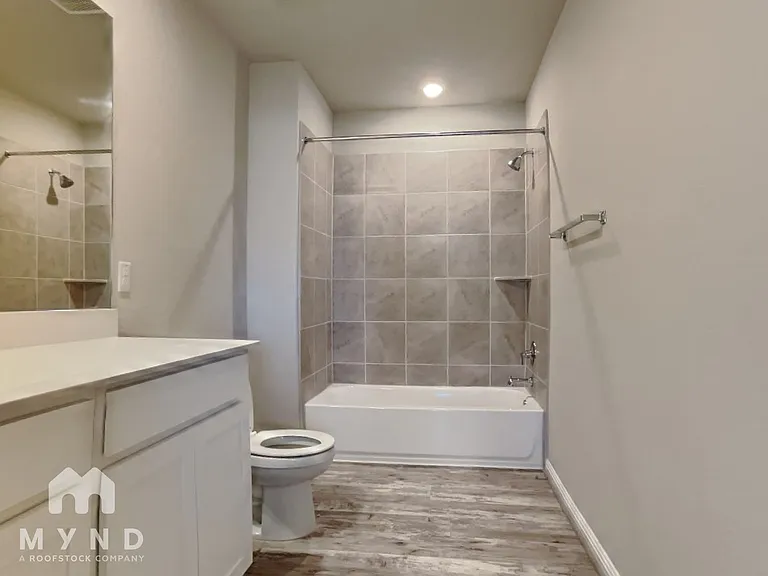 116 Canis St — Photo 20