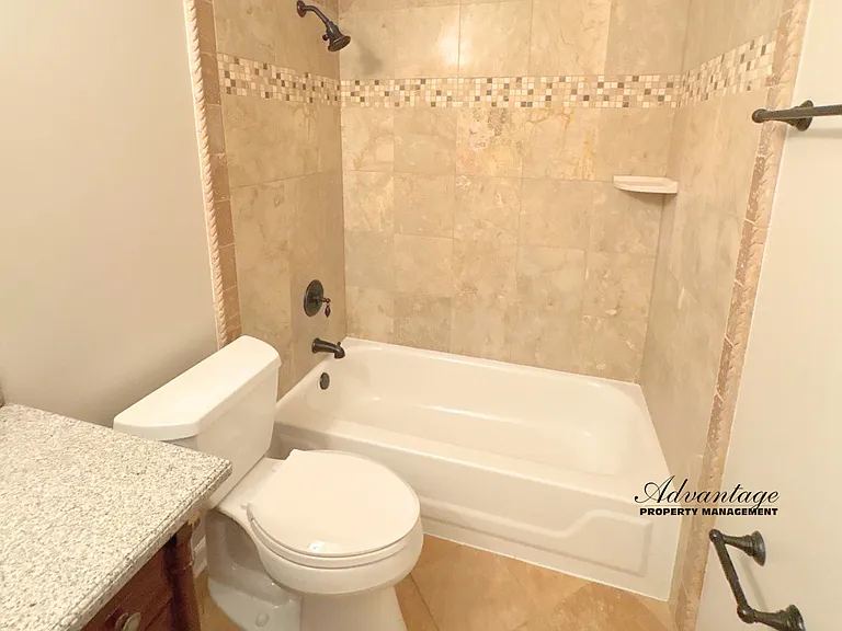 1286 Creek Valley Dr — Photo 8