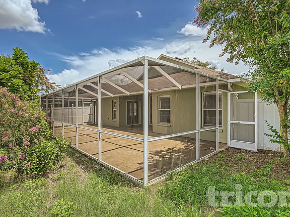 5th image of 12755 Standbridge Dr