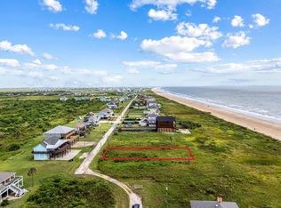 332 Atkinson St, Crystal Beach, TX 77650