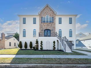 12 N 35th Ave, Longport, NJ 08403