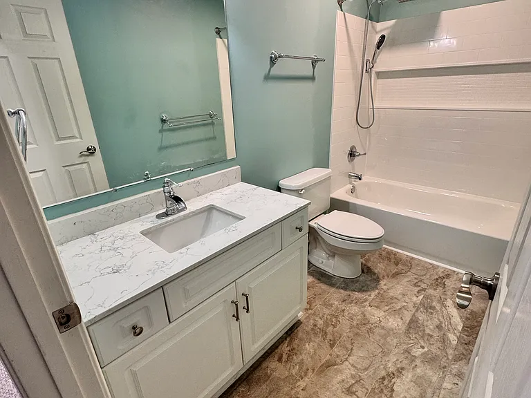 1200 King Edwards Way — Photo 26