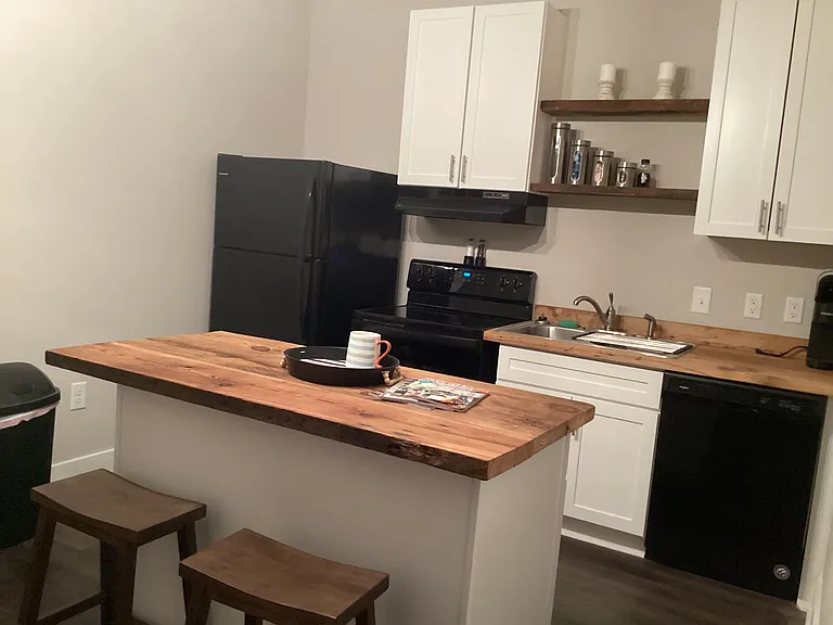 4 S King St #204 — Photo 8