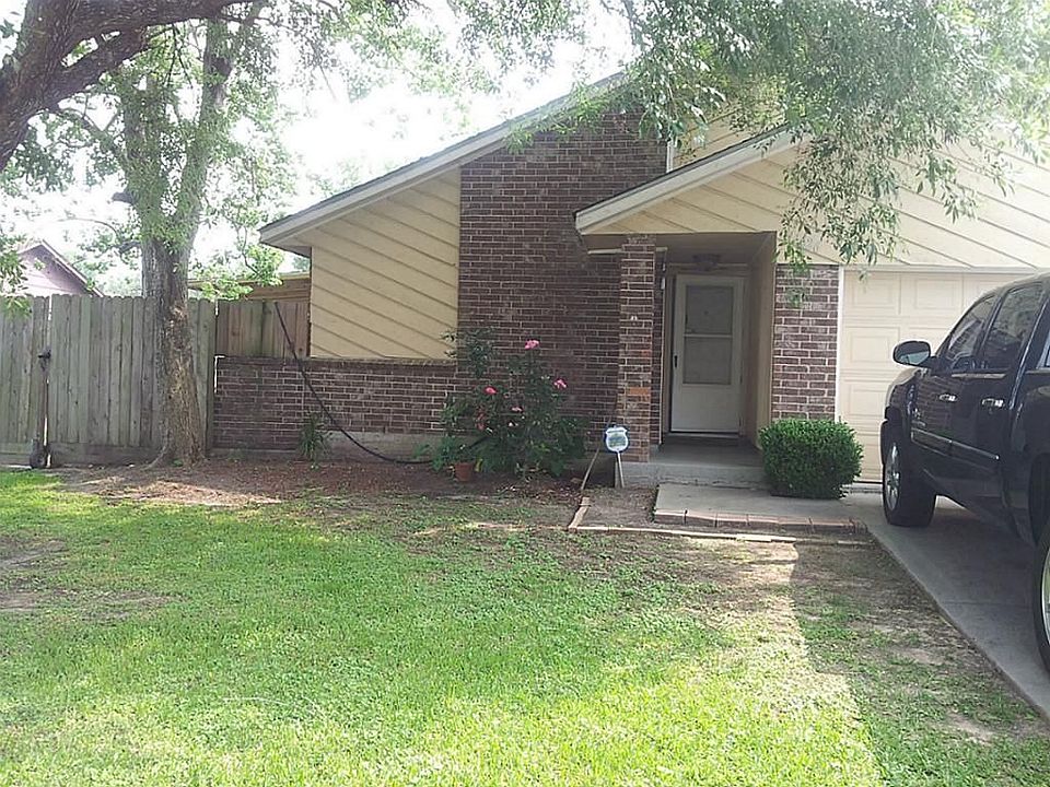1st image of 11426 Graywood Dr