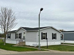 6870 John Ross Dr, Kalamazoo, MI 49009