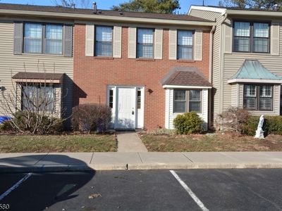 129 Hampton Ct, Somerset, NJ, 08873
