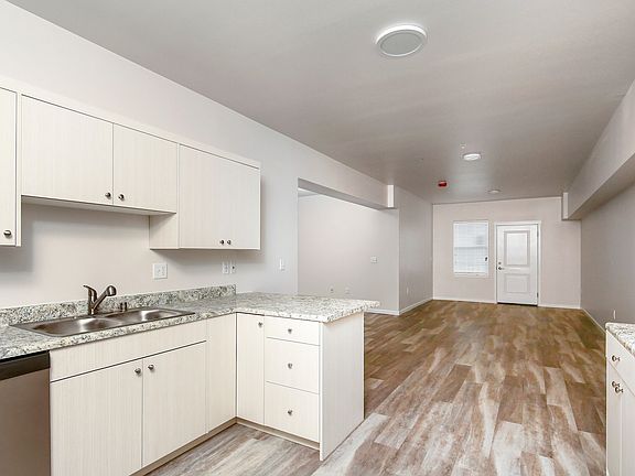 3rd image of 110 Ashley St #101