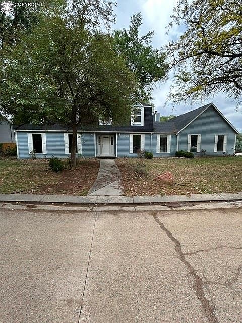 1st image of 1355 Flora Dr
