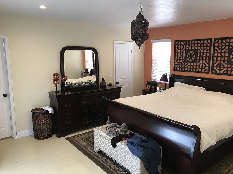 8121 SW 204th St — Photo 6
