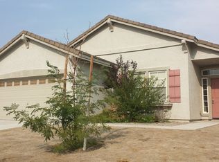 1715 Oak Dr, Fernley, NV 89408