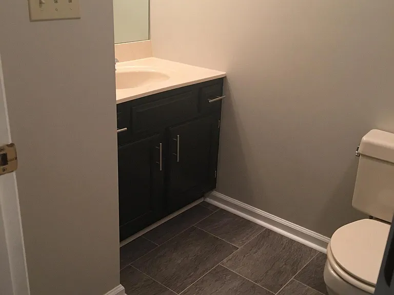 1520 S Highland Ave — Photo 18