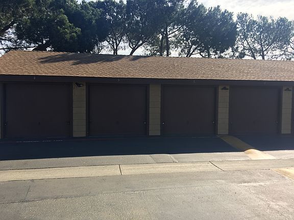 5th image of 515 Tangerine Cove Dr