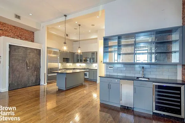 Sold by Brown Harris Stevens | media 4