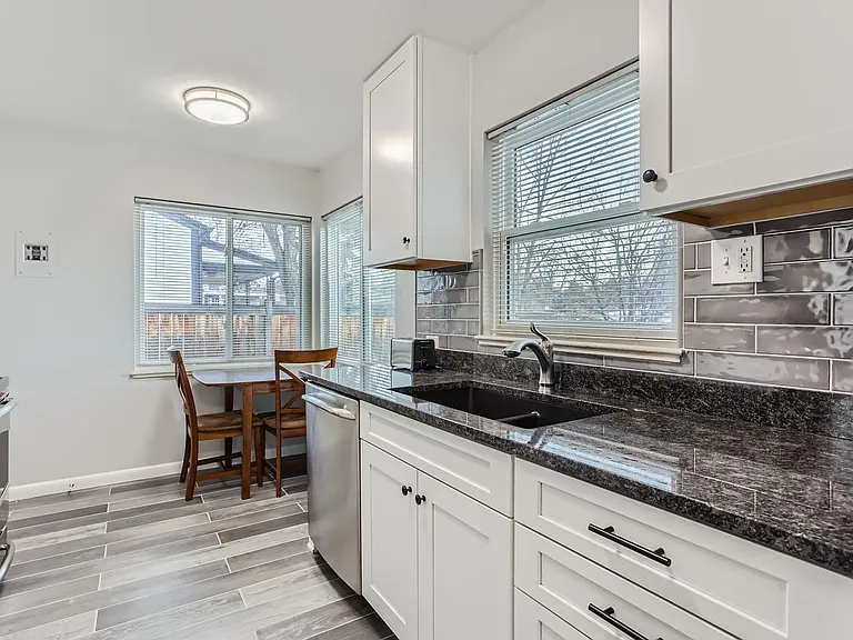 1250 E Amherst Ave — Photo 9