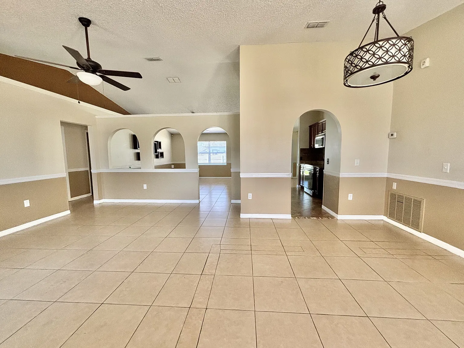 913 Nancy Ct, Kissimmee, FL 34759 - 1 — Photo 4
