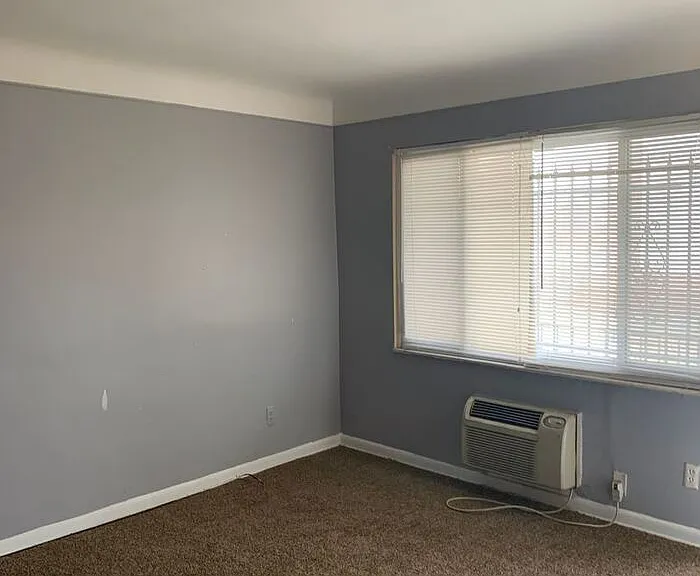 2341 Ewald Cir #3 — Photo 3