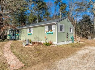 4588 S County Trl, Charlestown, RI 02813