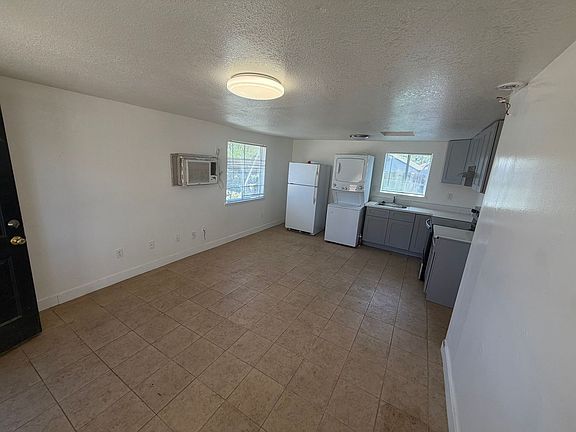 5th image of 5801 Wallace Ave APT 2