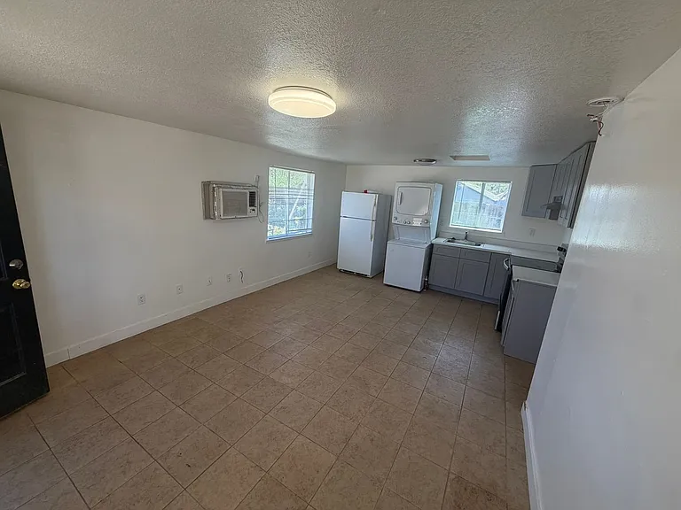 SAC T 5801 — Photo 10