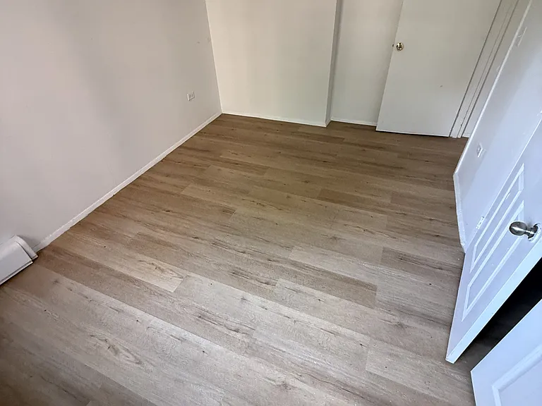 420 Watkins St #4E — Photo 8