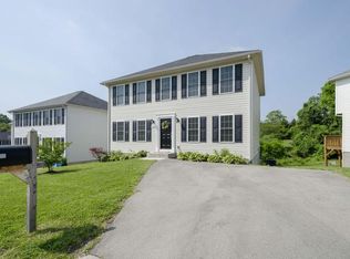 3440 Green Ridge Ct, Roanoke, VA 24019