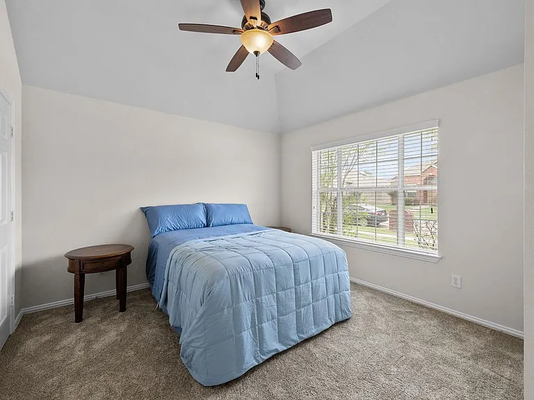 3205 Hamlett Ln — Photo 20