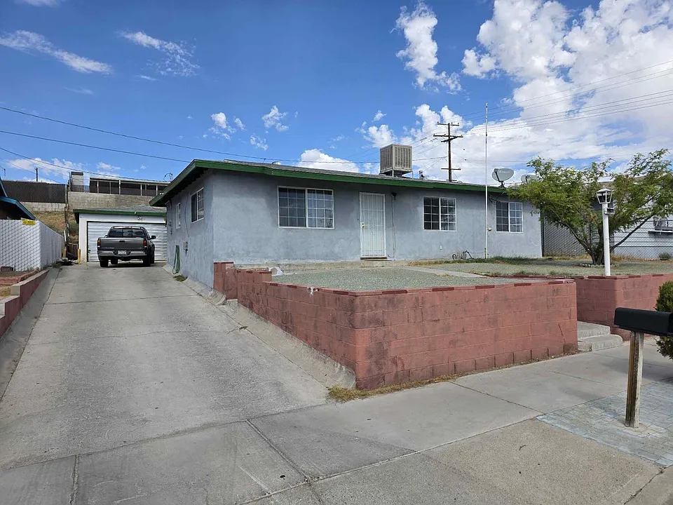 610 Yucca St
