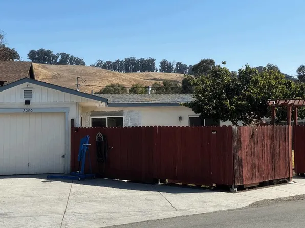 2290 Upland Rd, San Leandro, CA 94578