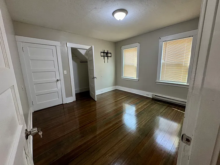 39 Cliff St #1 — Photo 8