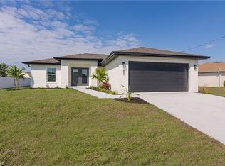 651 NW 29th Ter, Cape Coral, FL 33993