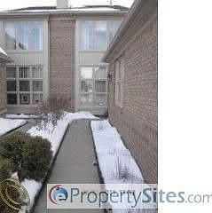 3rd image of 14966 Stoney Brook Dr W