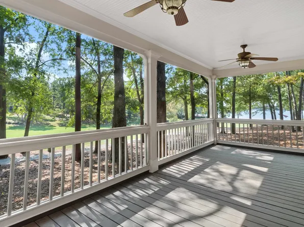 1041 Geneva Cir, Greensboro, GA 30642