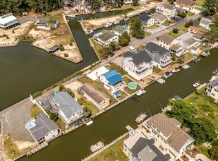 38241 Piney Point Rd, Ocean View, DE 19970