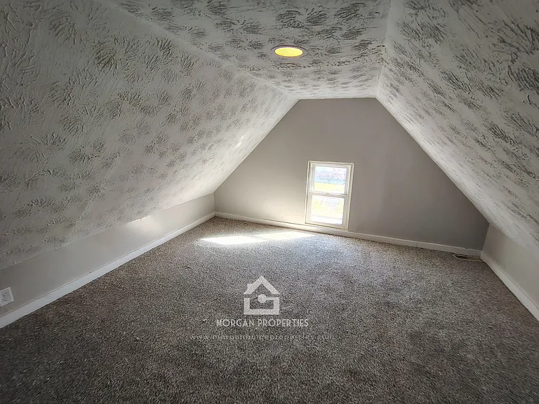 621 Madison Ave — Photo 13