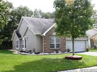99 Butler Ave, Bayville, NJ