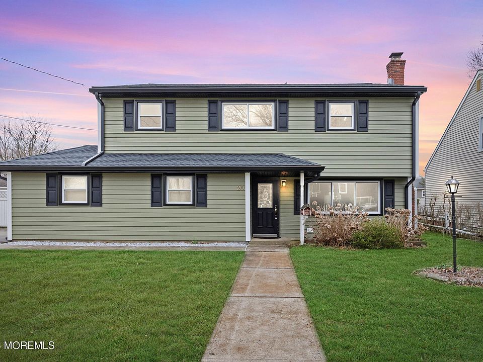 1st image of 20 Surrey Drive