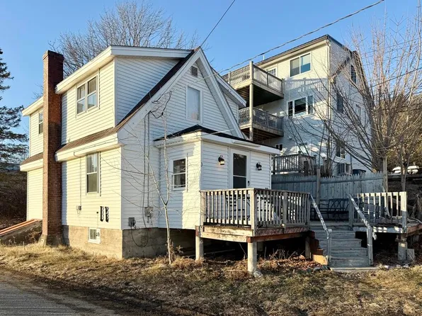 3 Steamboat Wharf Lane, Bucksport, ME 04416