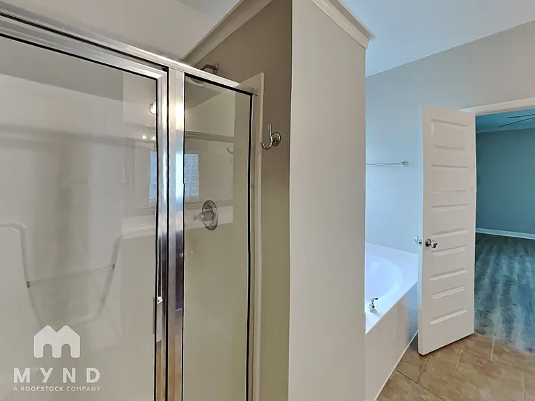 214 Balota St — Photo 15
